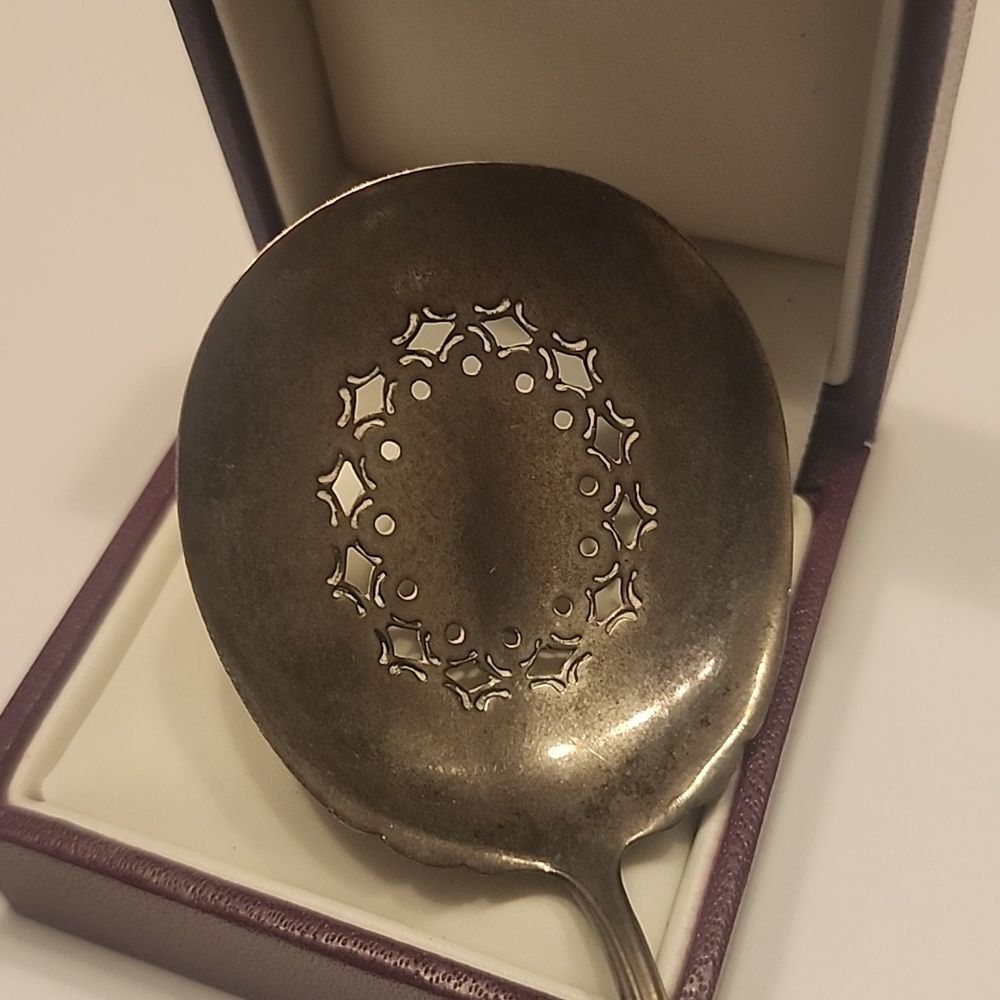 Chippendale Sterling Spoon by TOWLE SILVER - Picture 3 of 7